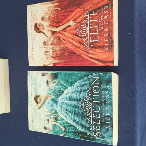 The Selection Series by Kiera Cass - Picture 4 of 7